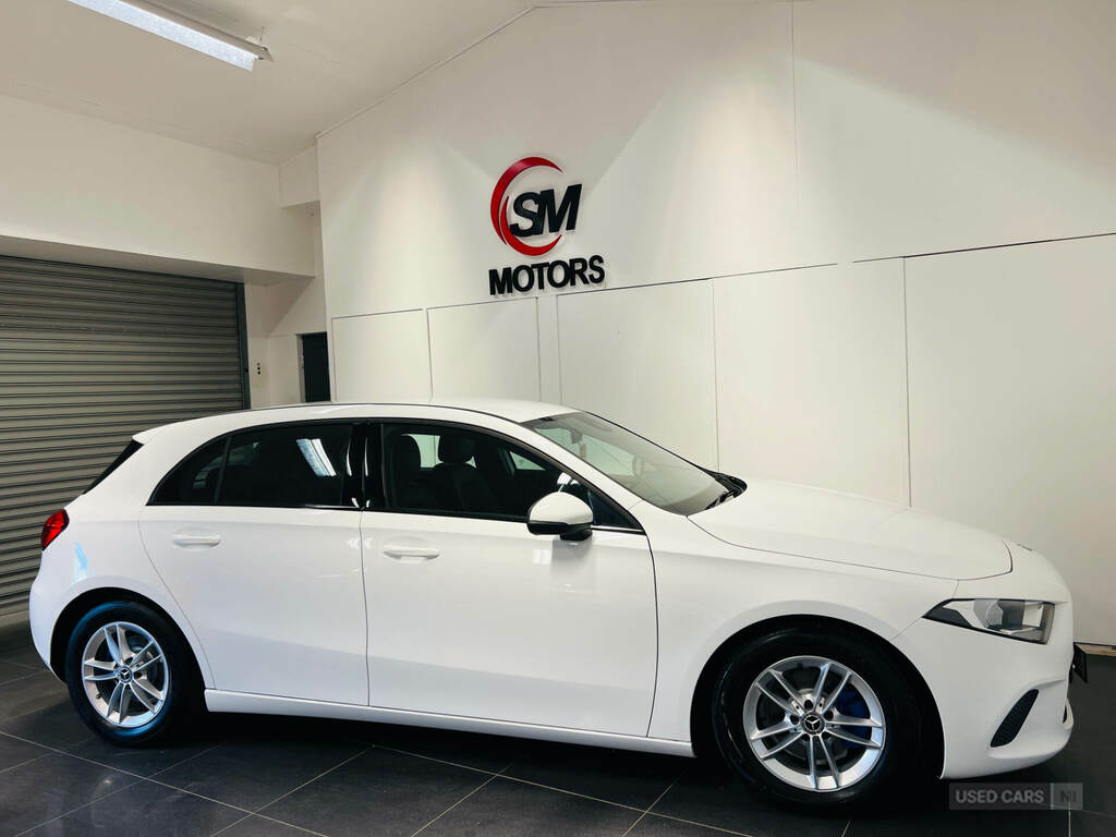 Mercedes-Benz A Class A180d Se White #6