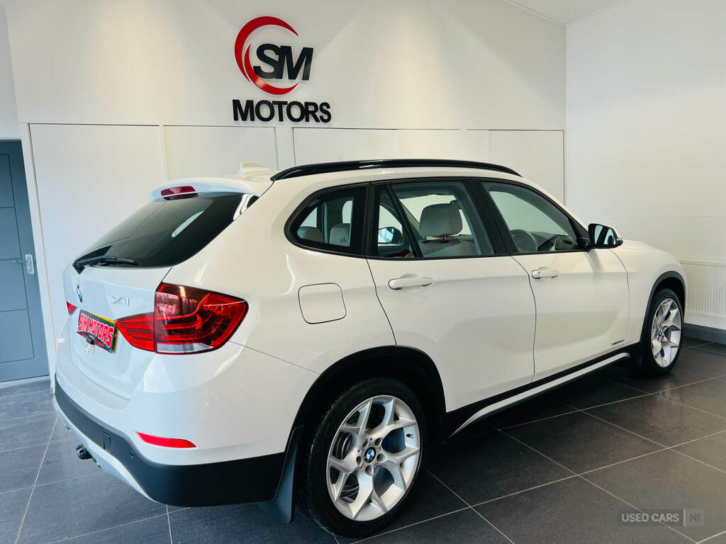BMW X1 Xdrive20d Xline White #8