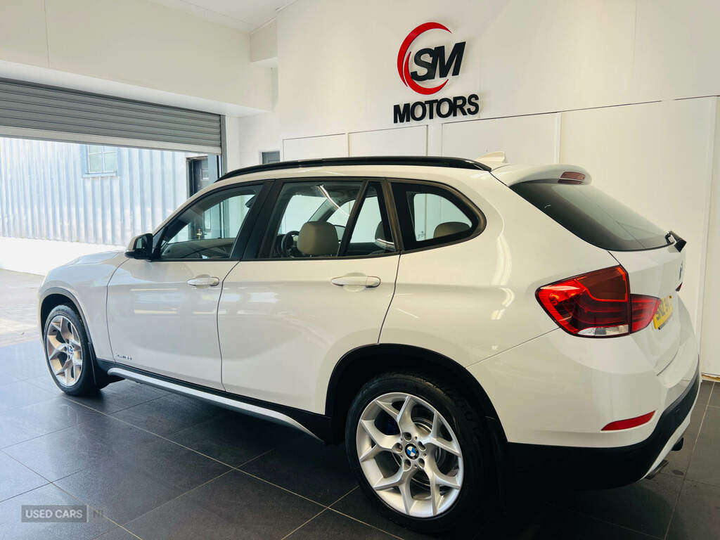 BMW X1 Xdrive20d Xline White #9