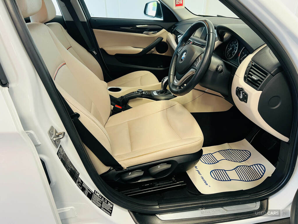 BMW X1 Xdrive20d Xline White #11