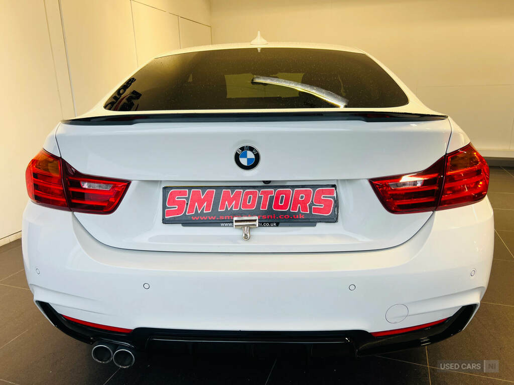 BMW 4 Series 420D 190 M Sport Professional Media White #4
