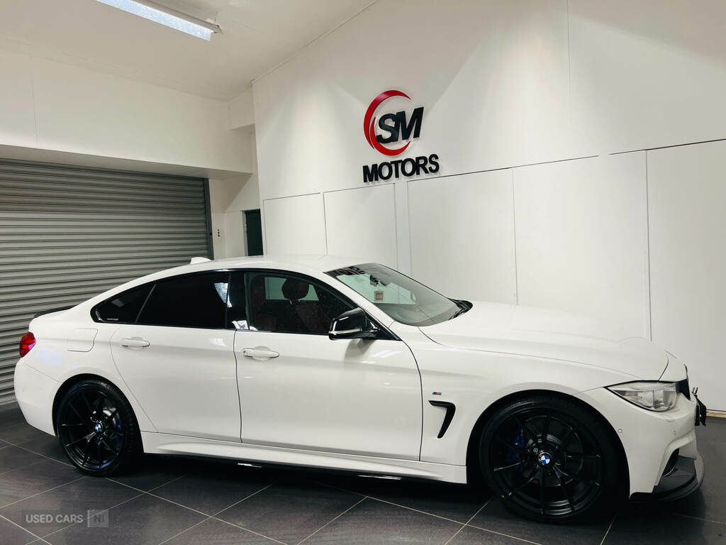 BMW 4 Series 420D 190 M Sport Professional Media White #3