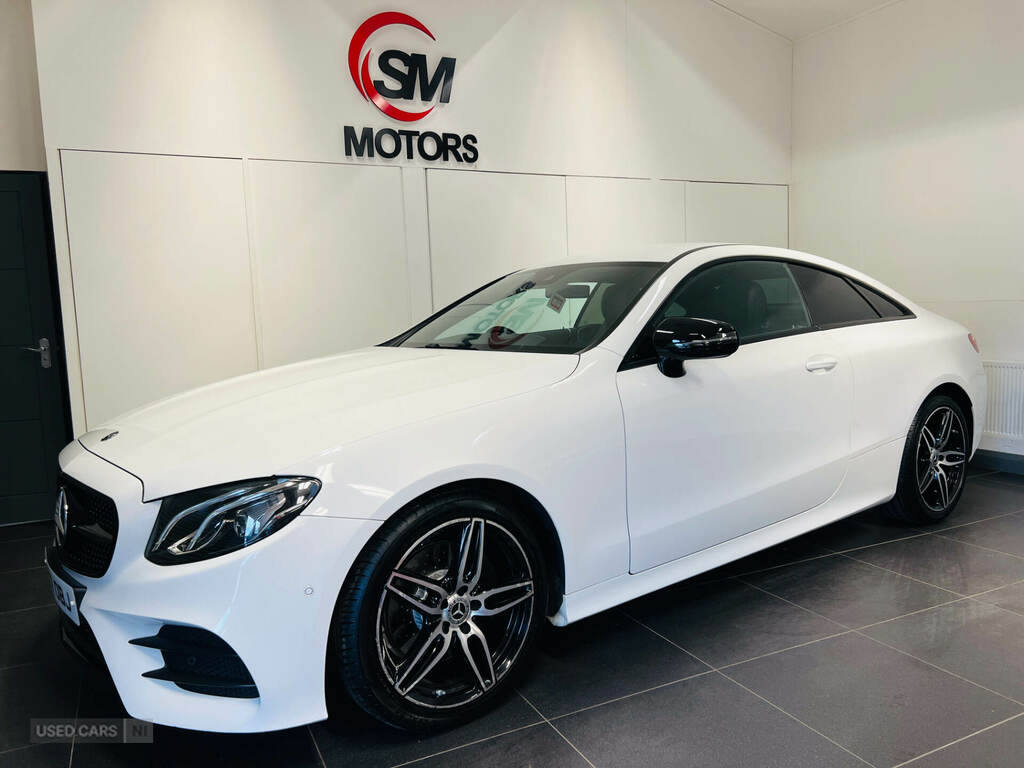 Mercedes-Benz E Class E220d Amg Line 9G-tronic White