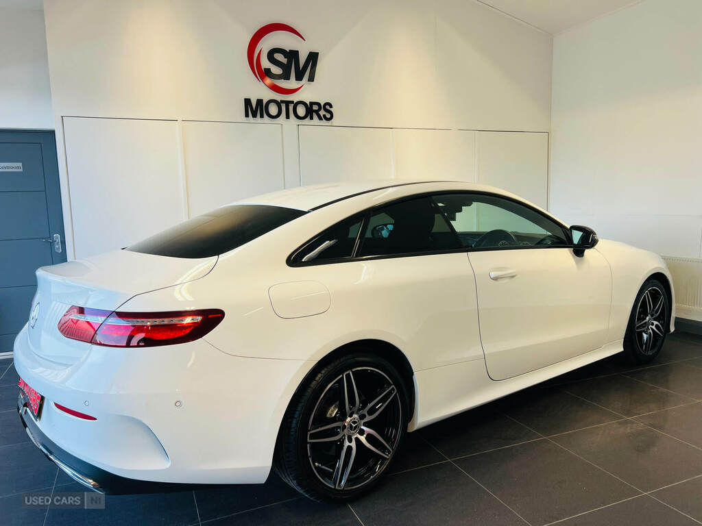 Mercedes-Benz E Class E220d Amg Line 9G-tronic White #5