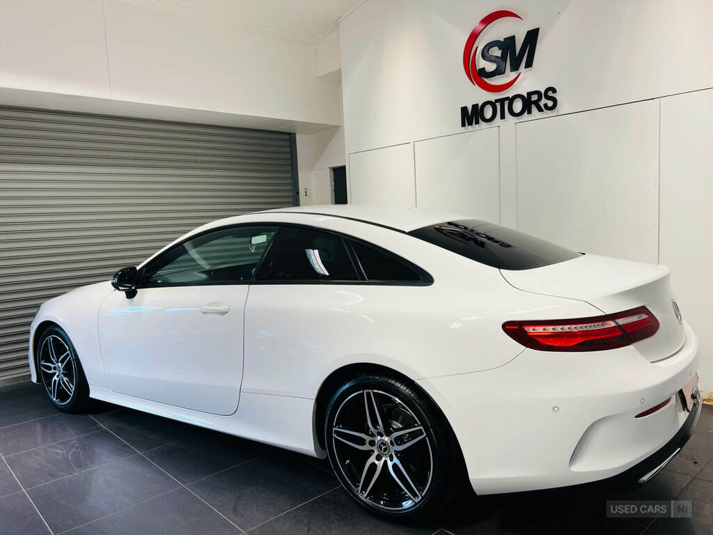 Mercedes-Benz E Class E220d Amg Line 9G-tronic White #4