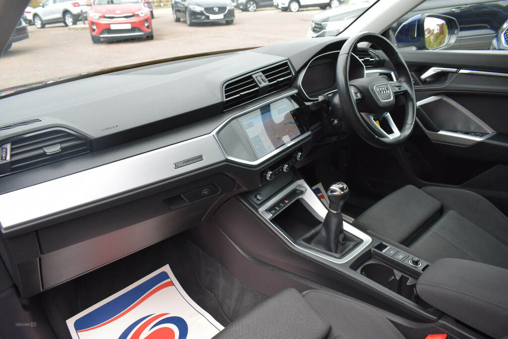 Audi Q3 35 Tfsi Sport KS21NZX Blue #3