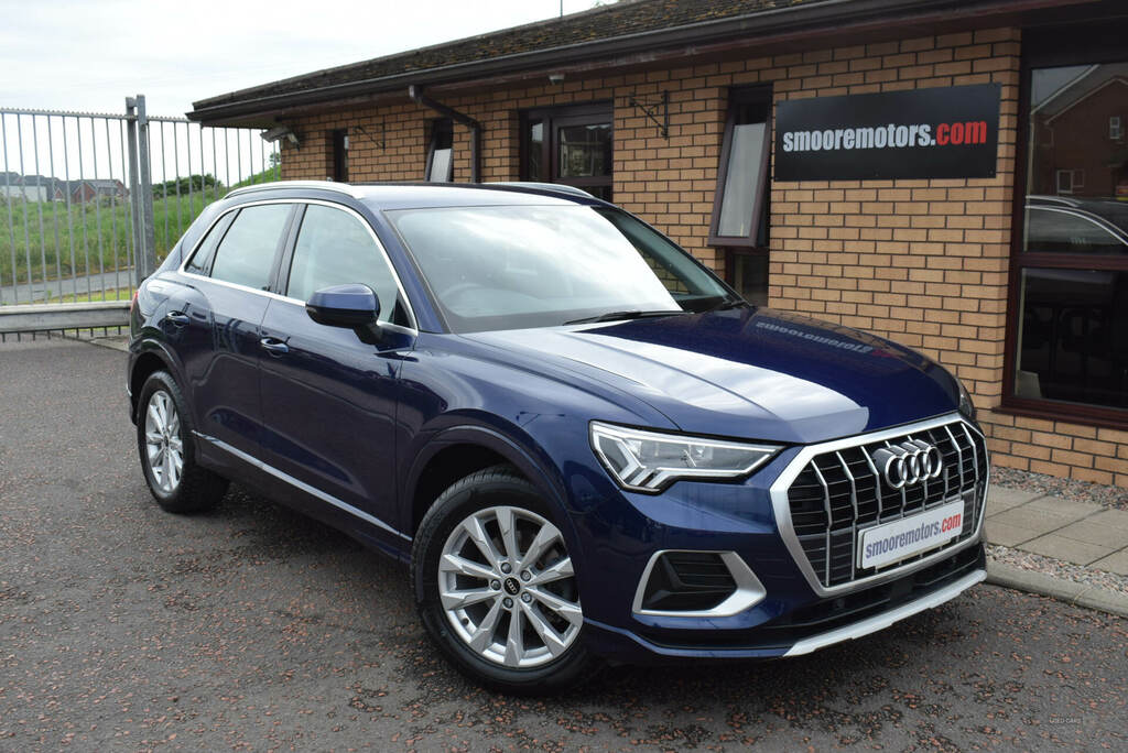 Audi Q3 35 Tfsi Sport Blue