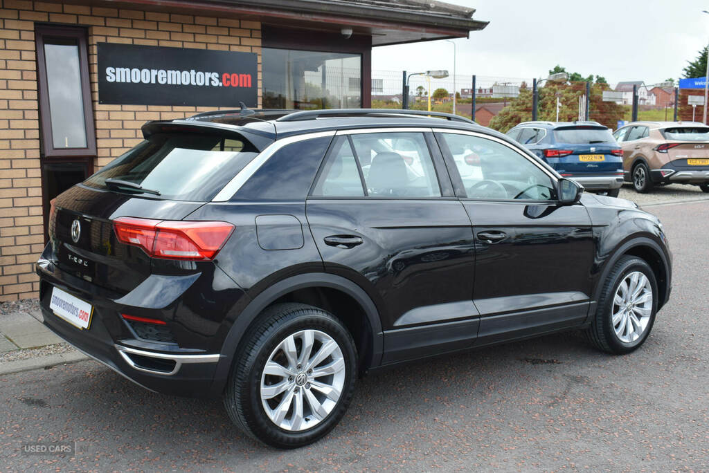 Volkswagen T-Roc 1.6 Tdi Se MD19PUF Black #5