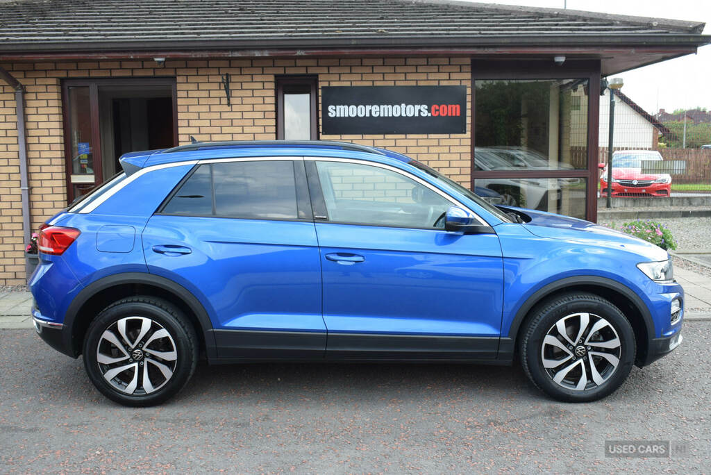 Volkswagen T-Roc 2.0 Tdi 115 Active HJ71LDZ Blue #3