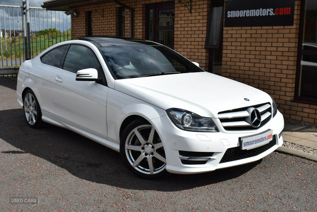 Mercedes-Benz C Class C220 Cdi Amg Sport Edition Premium Plus White