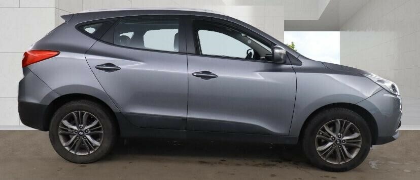 Hyundai Ix35 Suv Grey #2