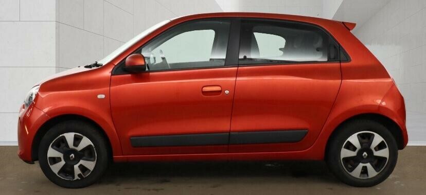 Renault Twingo Hatchback HK65XPY Red #5