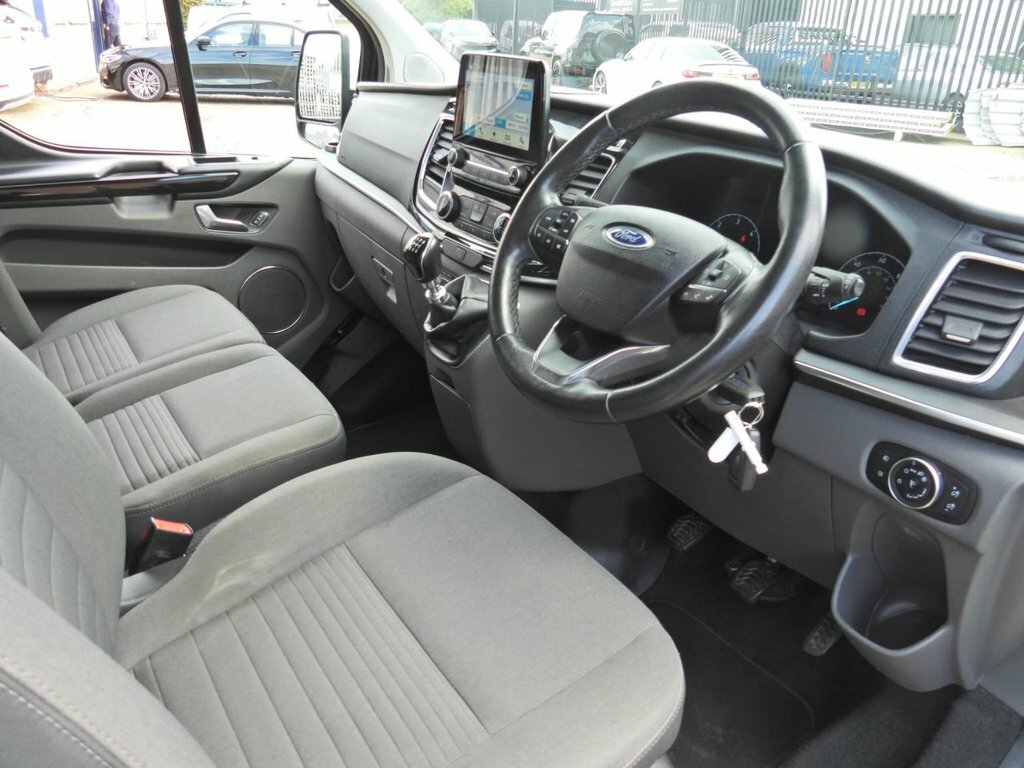 Ford Tourneo Custom 2L Titanium Silver #3