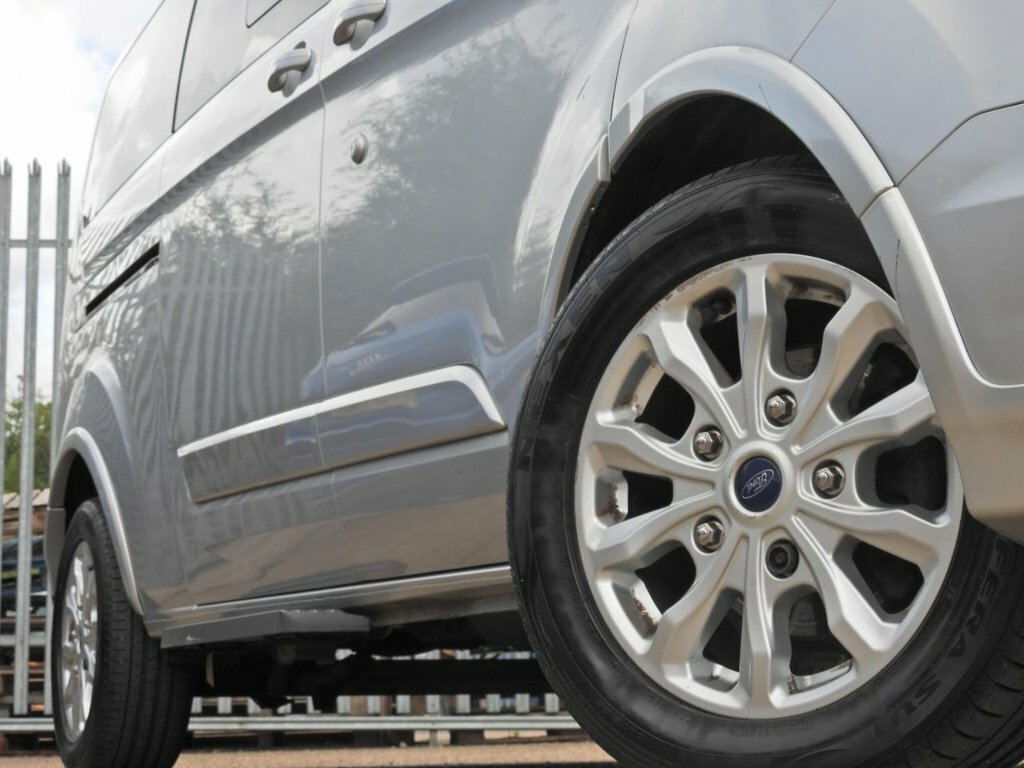 Ford Tourneo Custom 2L Titanium Silver #5
