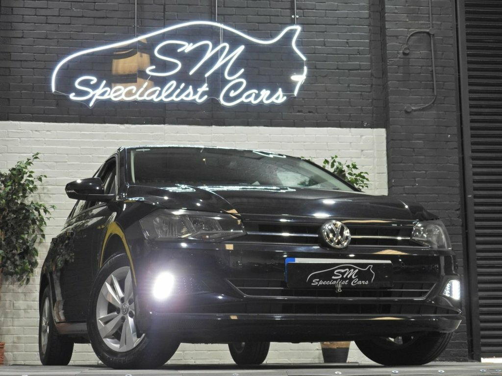 Volkswagen Polo 1L Se ET67HMY Black #5
