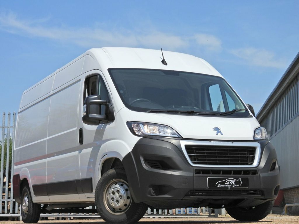 Peugeot Boxer 2.2L Professional Premium PJ23HBD White #4