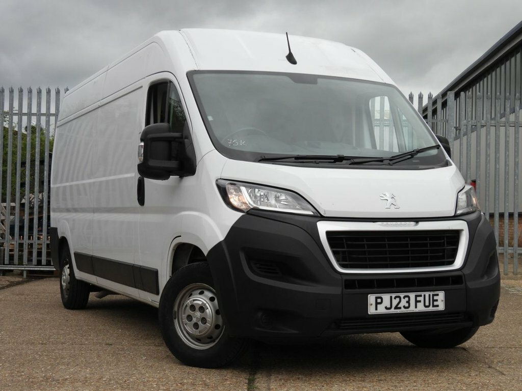Peugeot Boxer 2.2L Professional Premium White