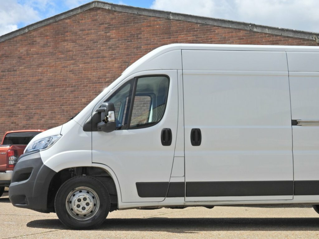 Vauxhall Movano 2.2L Cdti 3500 Biturbo Edition Panel Van Diese White #10
