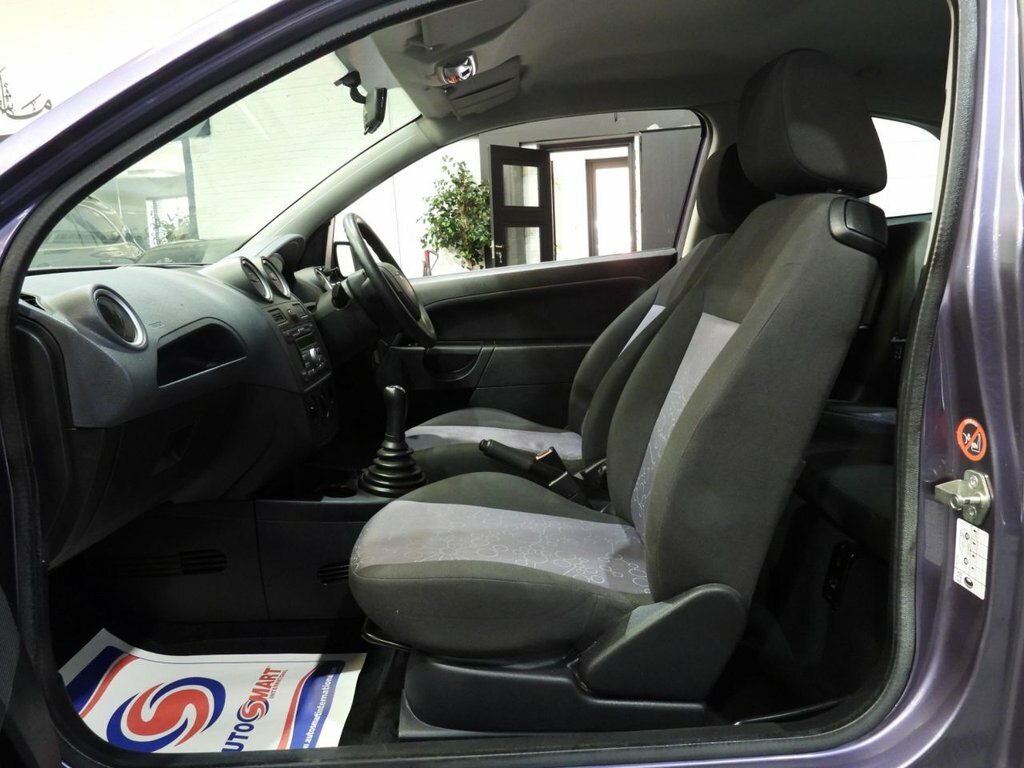 Ford Fiesta 1.25 Style Red #17