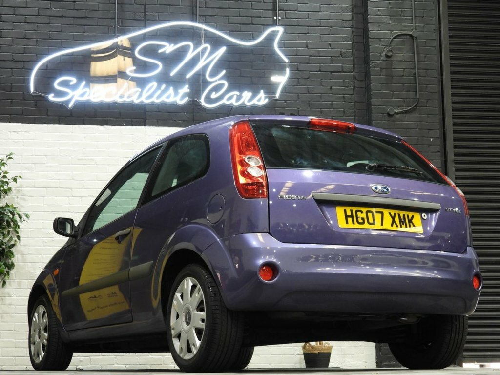 Ford Fiesta 1.25 Style Red #2