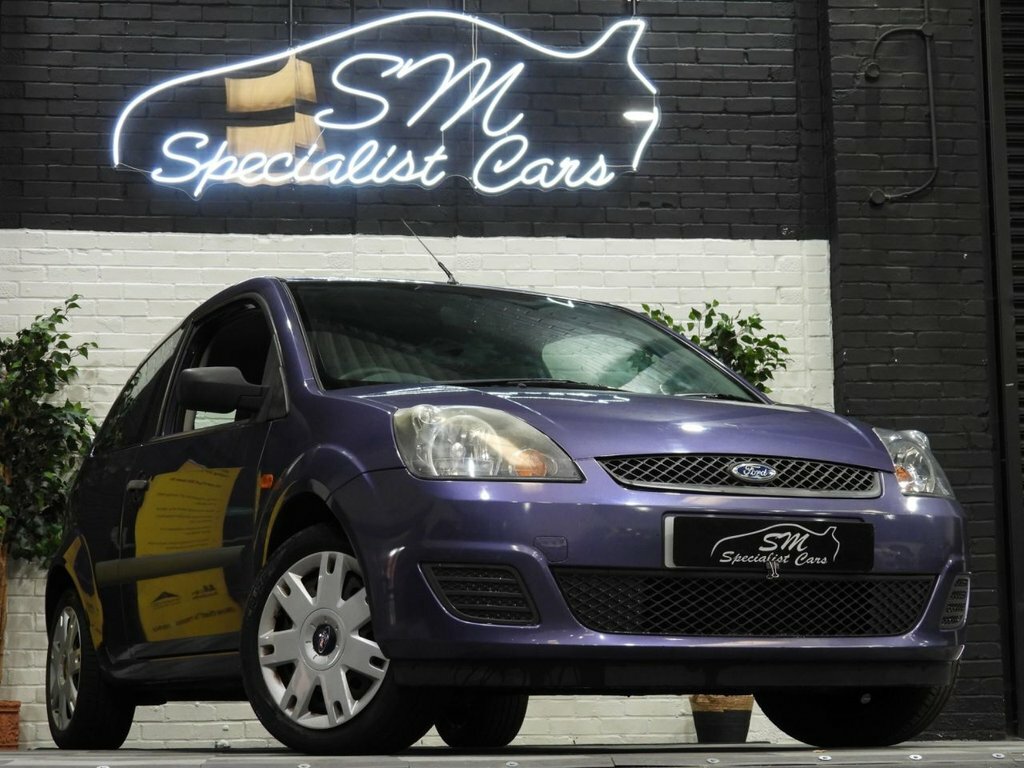 Ford Fiesta 1.25 Style Red #4