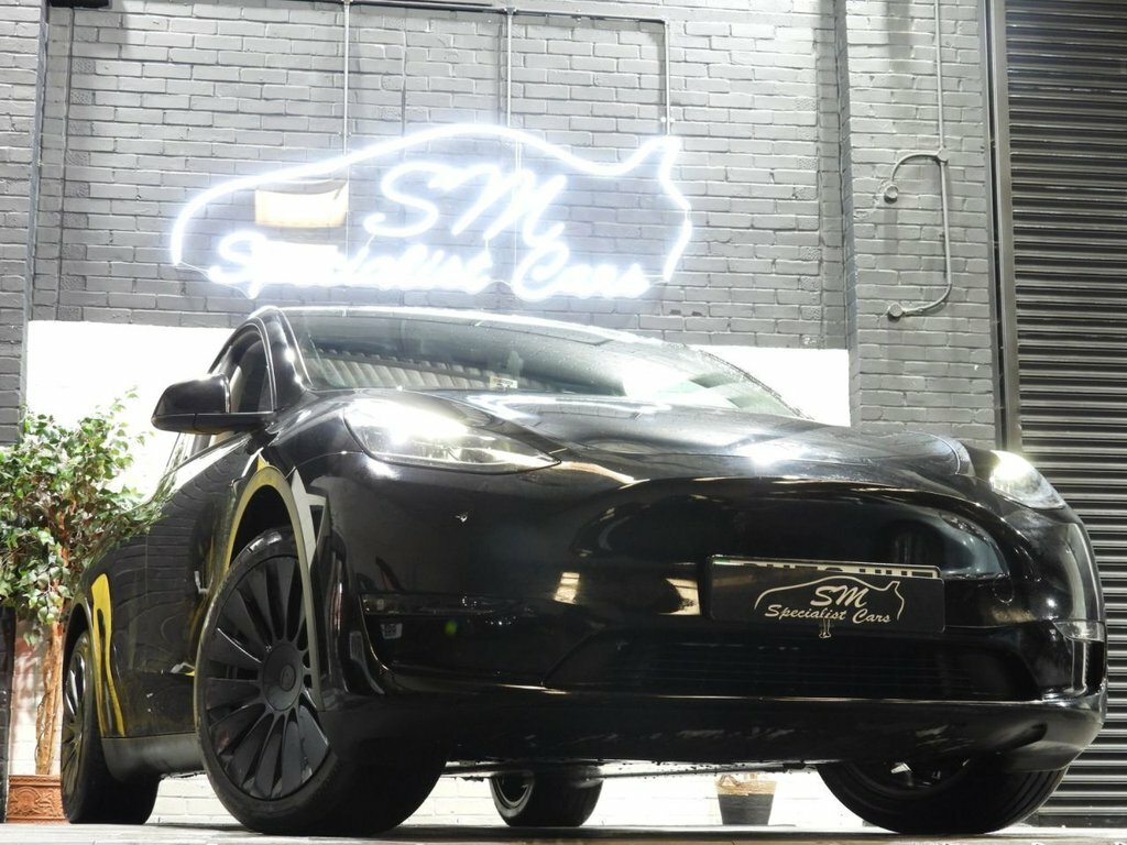 Tesla Model Y Suv Black #4