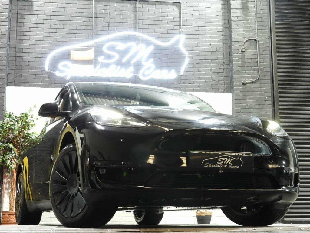 Tesla Model Y Suv Black