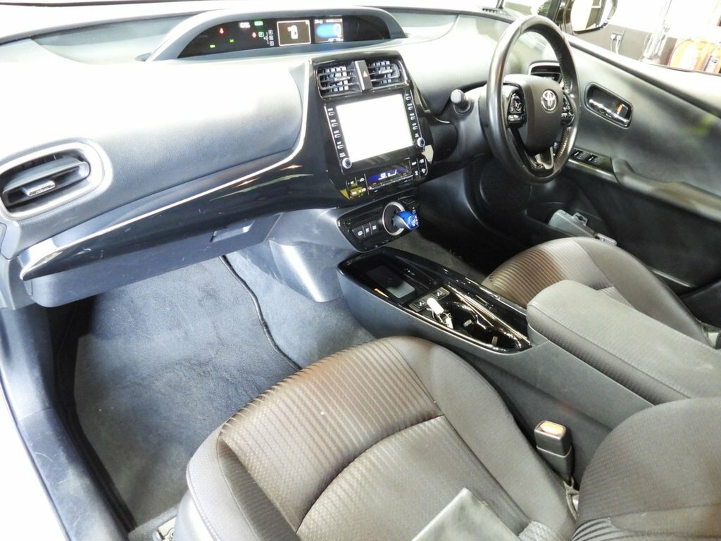 Toyota Prius+ Prius Iconhybrid 5-Dr Hatchback Silver #15