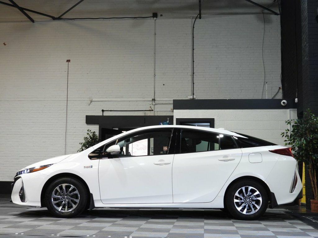 Toyota Prius+ Prius Iconhybrid 5-Dr Hatchback Silver #13