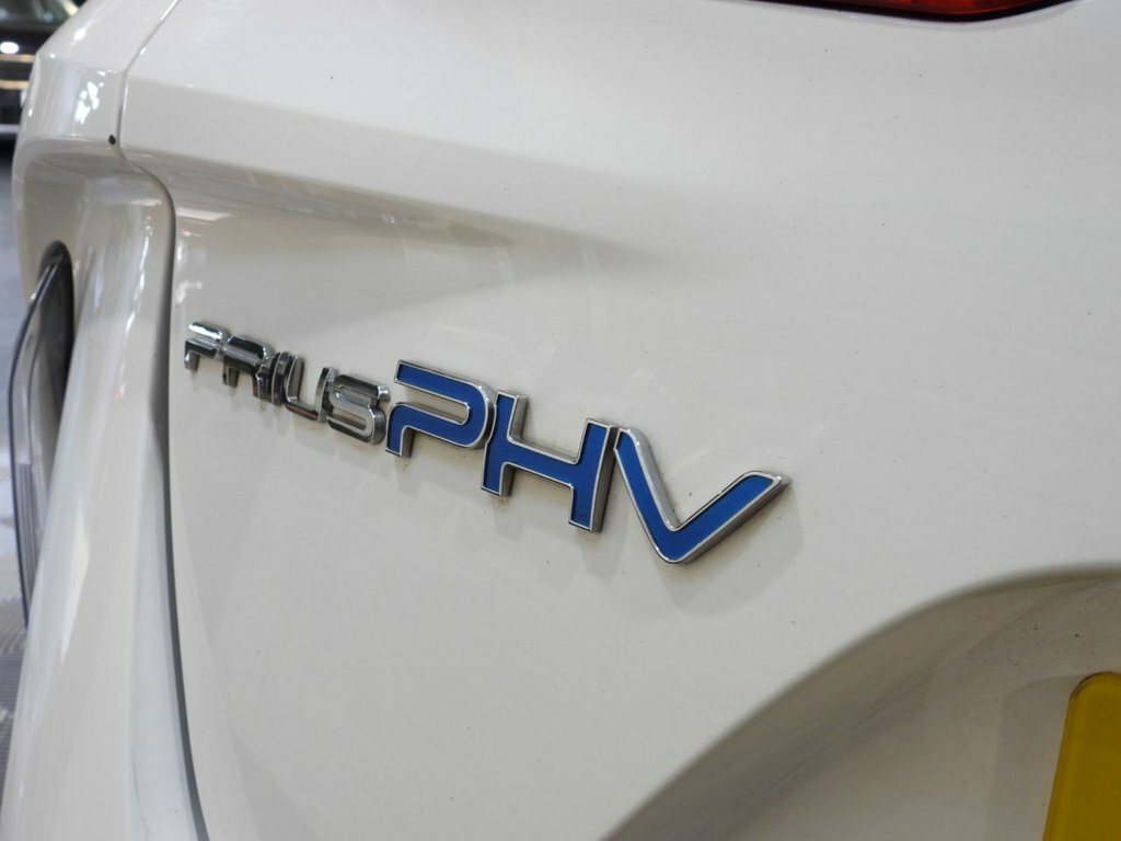 Toyota Prius+ Prius Iconhybrid 5-Dr Hatchback Silver #21