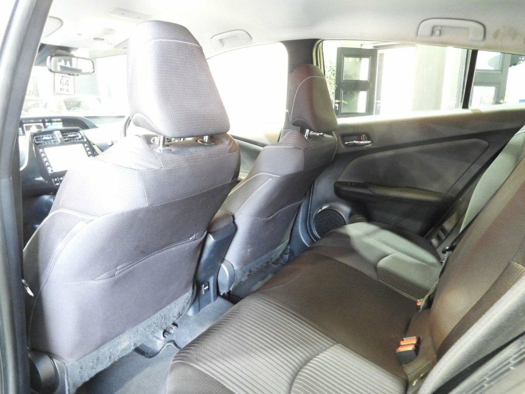 Toyota Prius+ Prius Iconhybrid 5-Dr Hatchback Silver #19