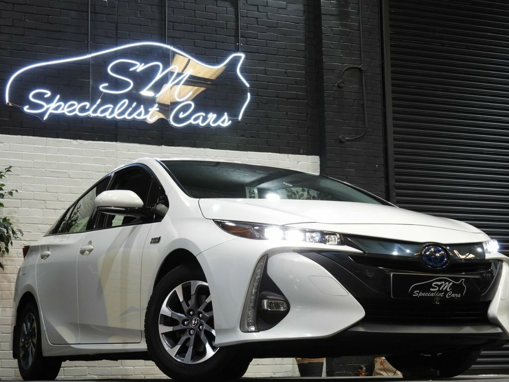 Toyota Prius+ 1.8L Business Edition Plus White #4