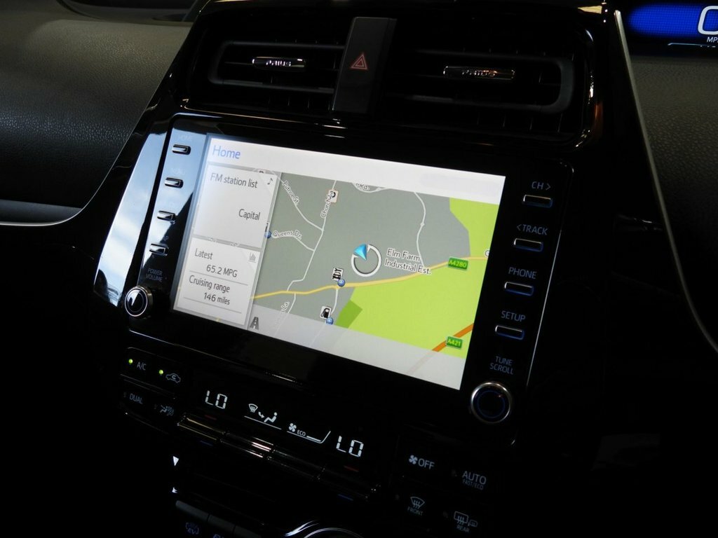 Toyota Prius+ Prius Iconhybrid 5-Dr Hatchback Silver #33