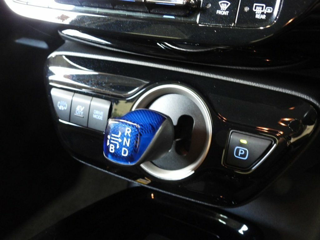 Toyota Prius+ Prius Iconhybrid 5-Dr Hatchback Silver #30