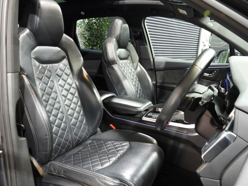 Audi SQ7 4.0 Tfsi V8 Black Edition Suv Tiptronic Black #14