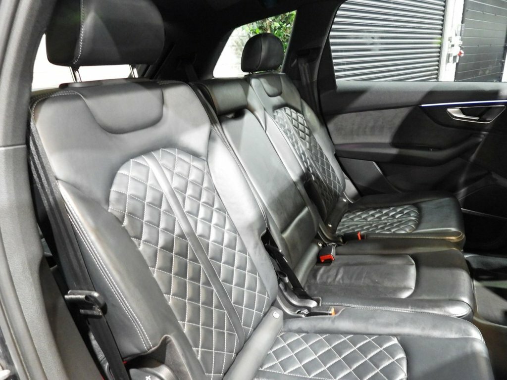 Audi SQ7 4.0 Tfsi V8 Black Edition Suv Tiptronic Black #29
