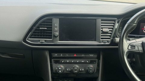 Seat Leon 2.0 Leon Cupra White #6