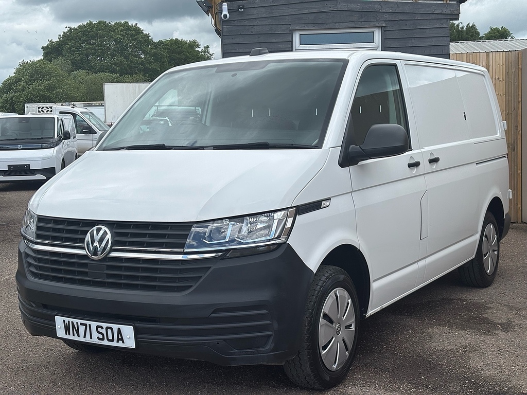 Volkswagen Transporter Tdi T30 Startline White #3