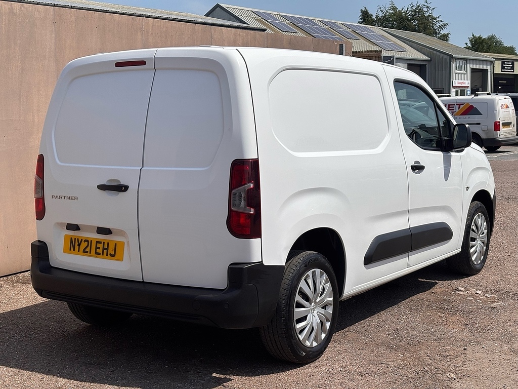 Peugeot Partner Bluehdi 1000 Professional White #4