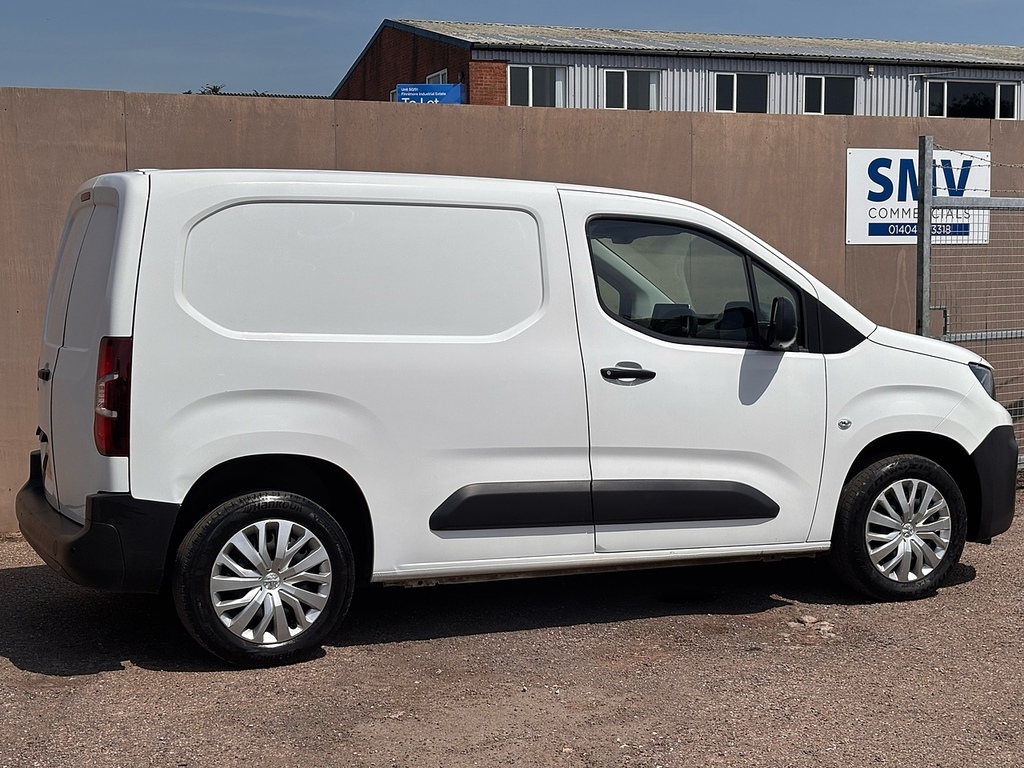 Peugeot Partner Bluehdi 1000 Professional White #3