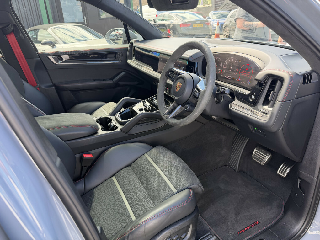 Porsche Cayenne V6 Automatic Grey #9