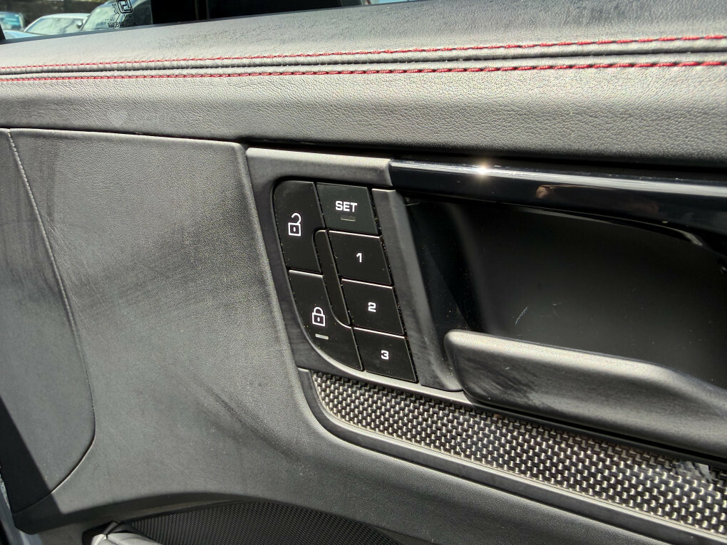 Porsche Cayenne V6 Automatic Grey #19