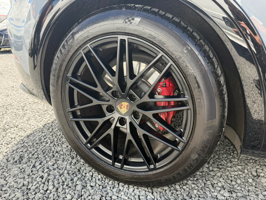 Porsche Cayenne V6 Automatic Grey #21
