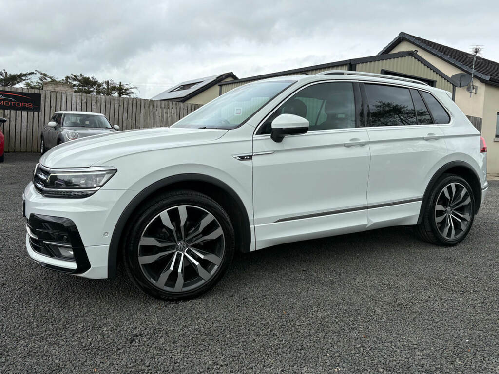 Volkswagen Tiguan 2.0 Tdi 150 R-line AF69UVE White #3