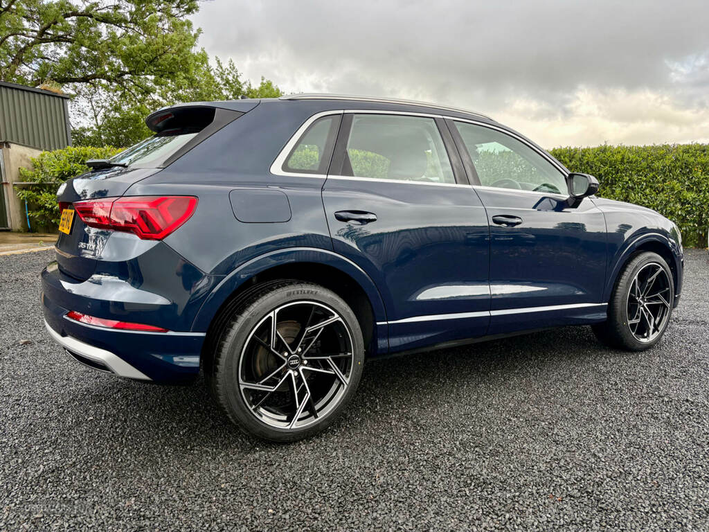 Audi Q3 35 Tdi Quattro Sport SH69NVZ Blue #4