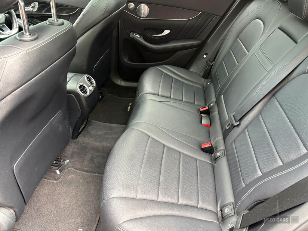 Mercedes-Benz GLC Class Glc 220D 4Matic Amg Line 9G-tronic  #21
