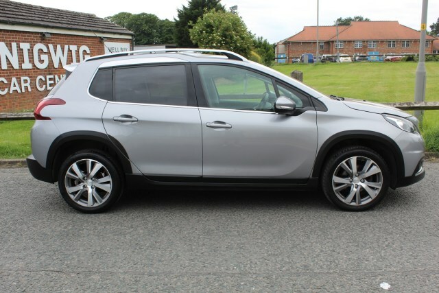 Peugeot 2008 Blue Hdi Allure KN68TNF Grey #2