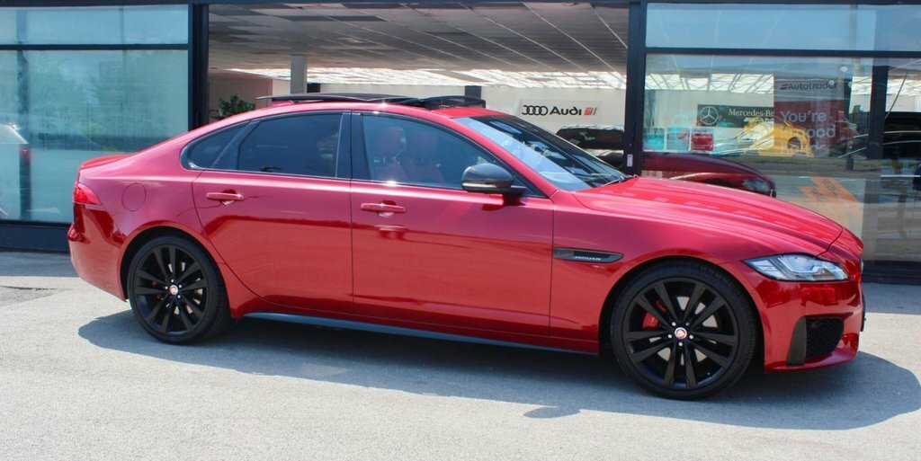Jaguar XF 3L S Red