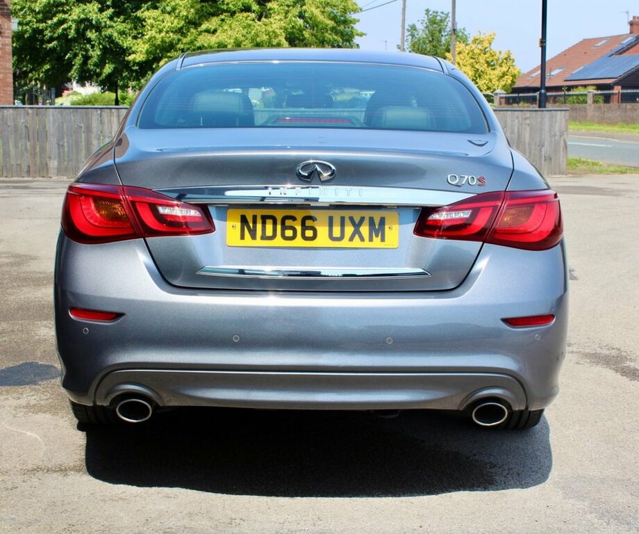 Infiniti Q70 2.2L Sport Grey #5