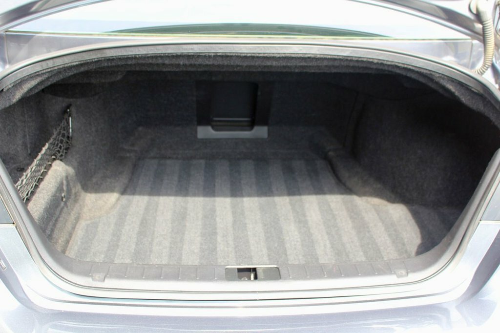 Infiniti Q70 Saloon Black #19